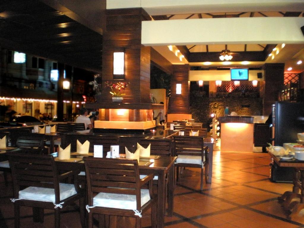 Rattana Beach Hotel Karon المظهر الخارجي الصورة